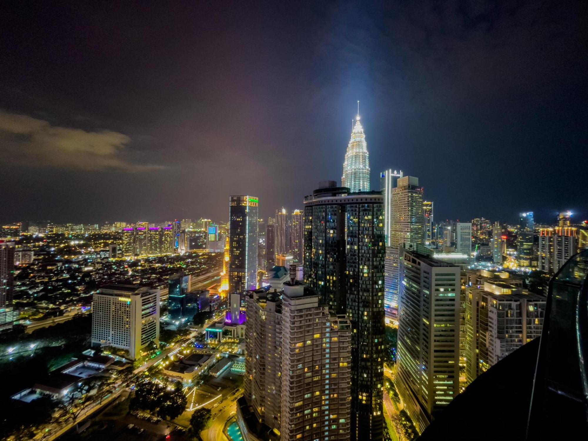 Kl Tower View Vortex Klcc By Schien Apartment